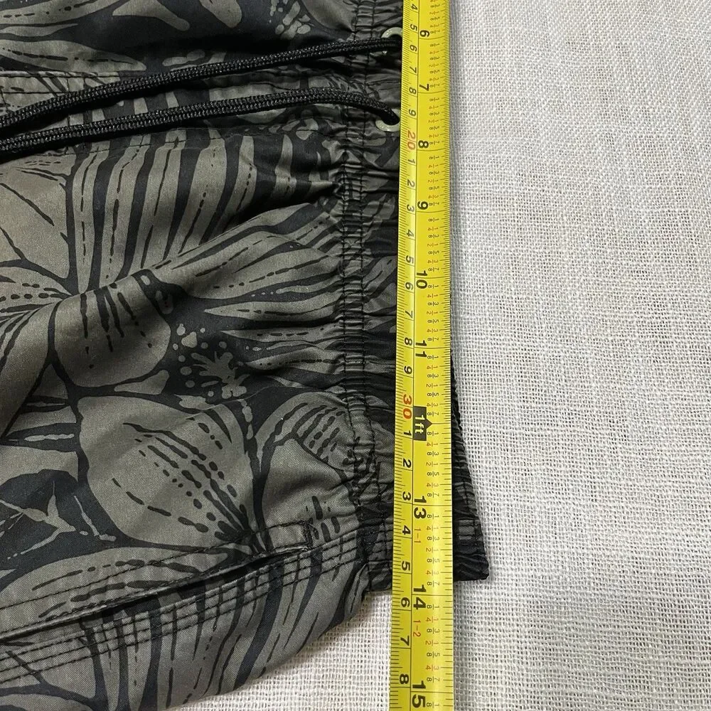 Sundek Taffeta Swim Trunks Size M |Fit S Floral Camo Rainbow Back Stripe Pockets